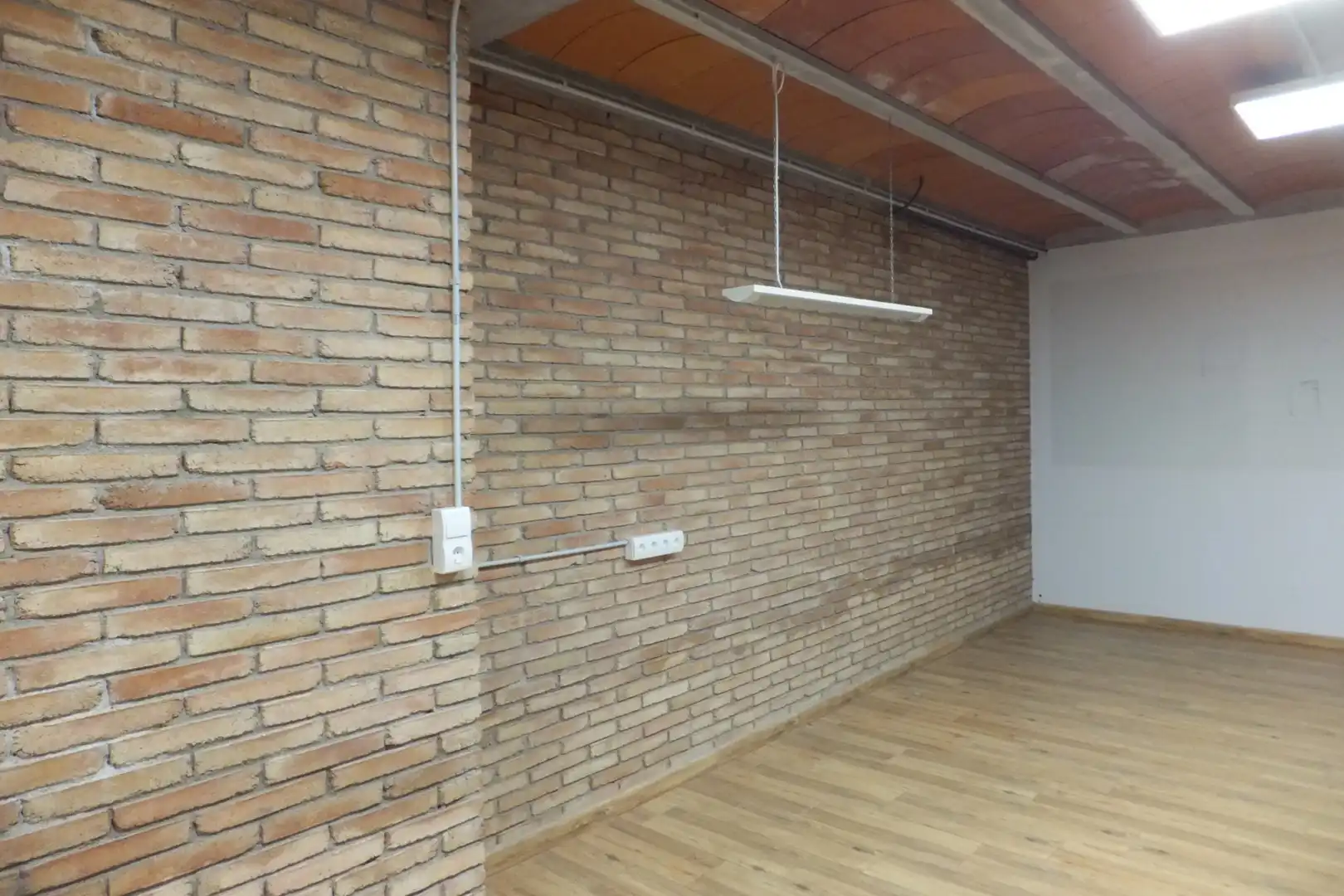 Local comercial en venta en Carrer dels Molins Nous, imagen 2