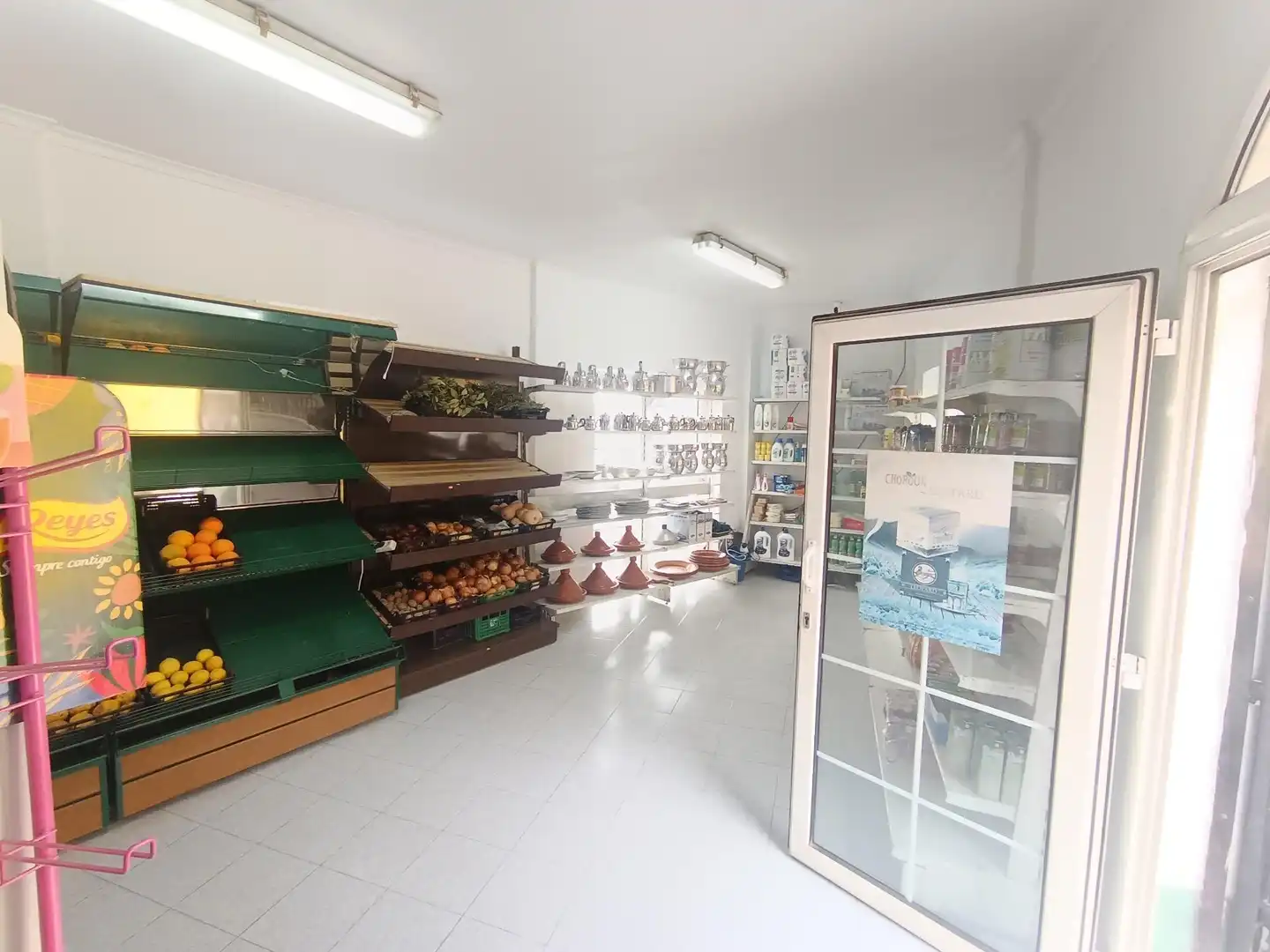 Local comercial en venda a Casco Urbano, imagen 2