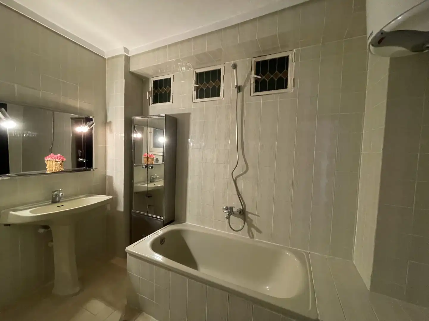 Baño de Piso en venta en Valencia con Aire acondicionado y Balcón