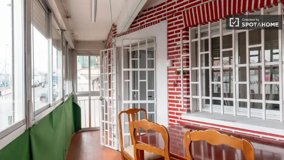 Balcony of Flat for rent in Madrid  with Air Conditioner, Heating and Furnished