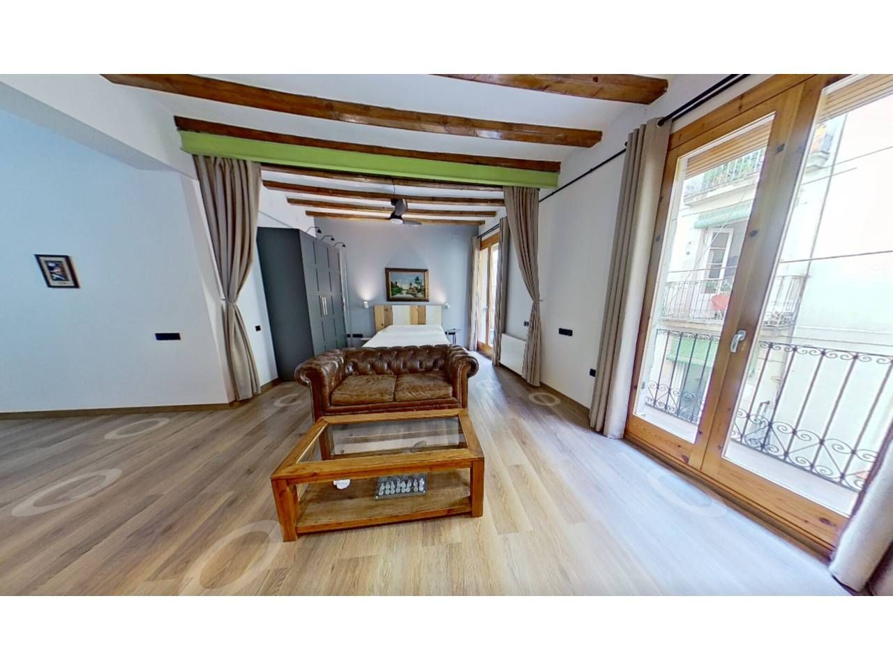 Sala d'estar de Pis en venda en  Barcelona Capital amb Balcó