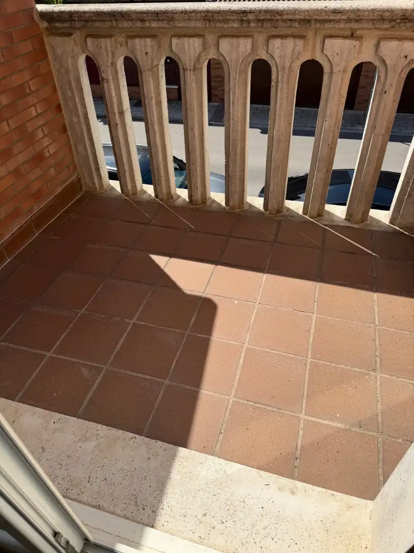 Detached house with terrace for sale in Calle la Vara, imagen 12