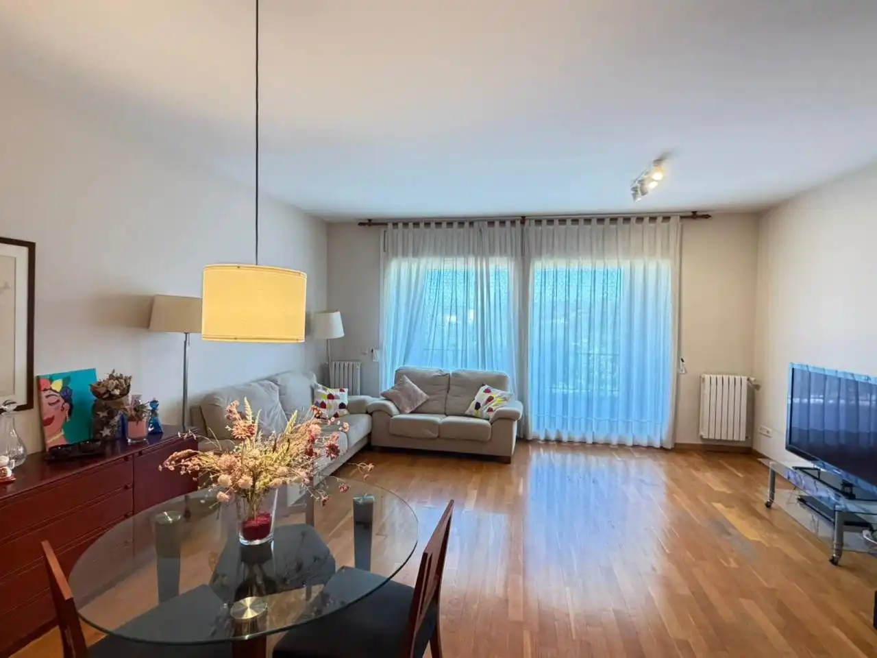 Sala de estar de Dúplex en venta en Sant Quirze del Vallès con Calefacción, Parquet y Terraza