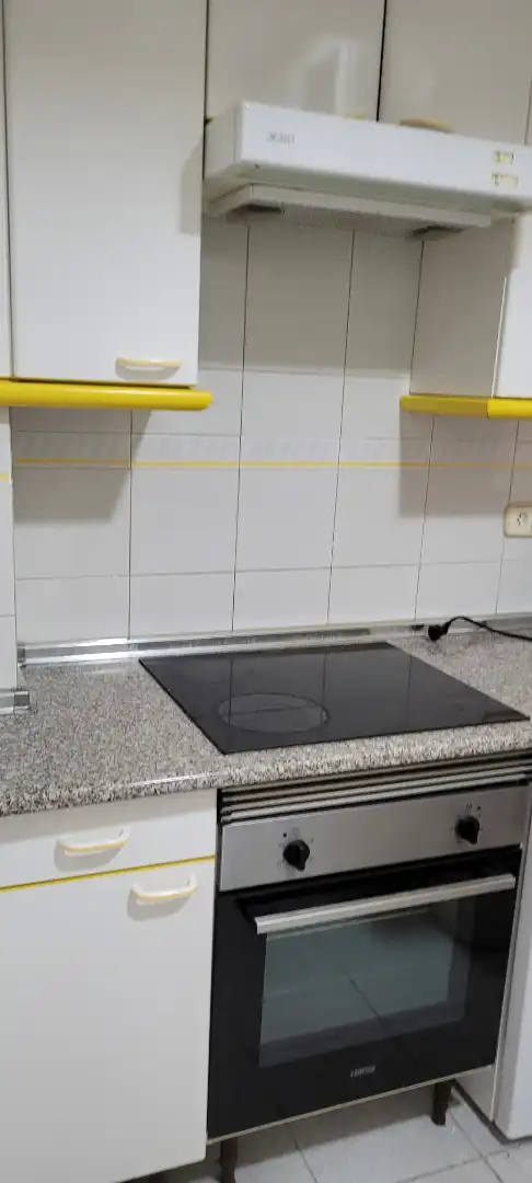Küche von Wohnung zur Miete in Cuenca mit Heizung, Möbliert und Ofen
