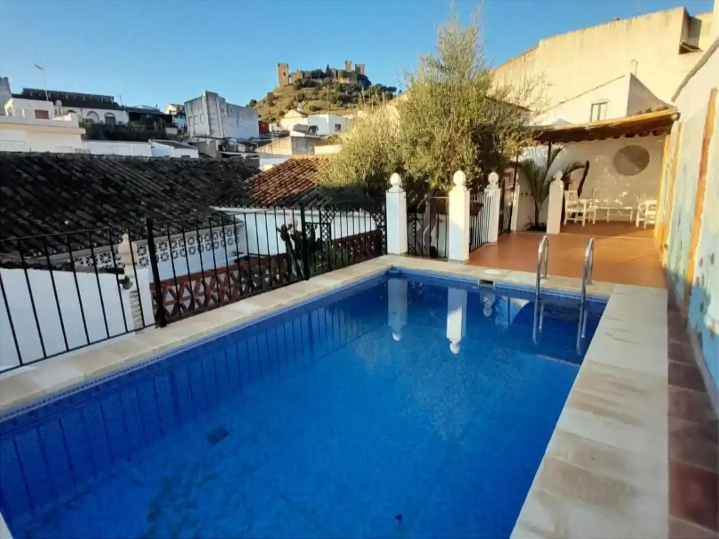 Piscina de Planta baja en venta en Almodóvar del Río, Córdoba
