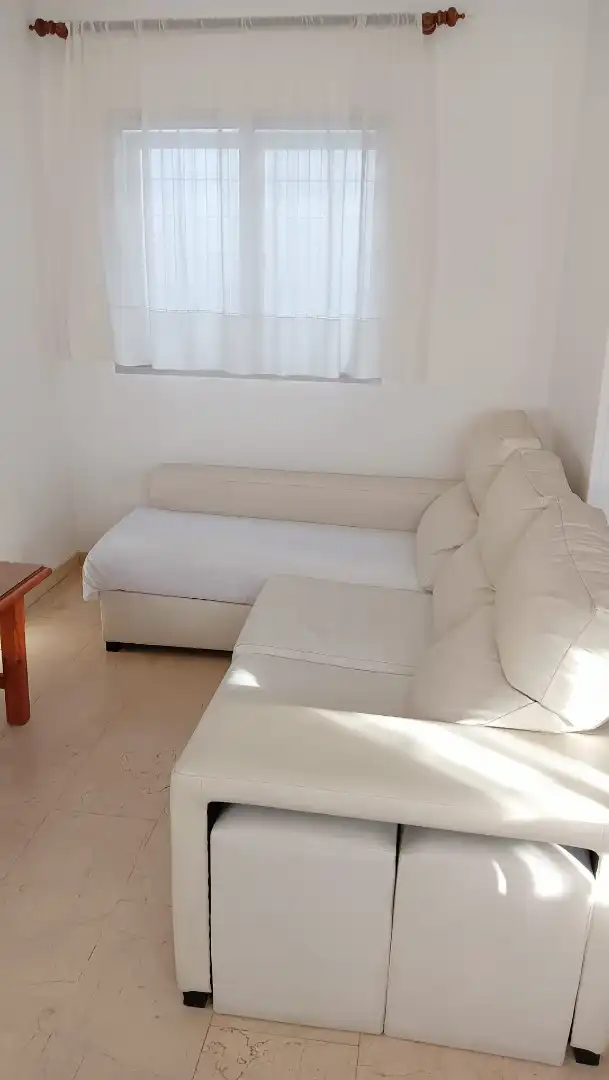 Sala de estar de Apartamento de alquiler en Granada con Calefacción y Amueblado