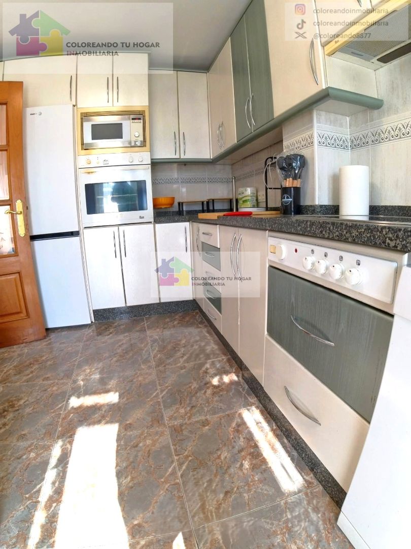 Cocina de Piso de alquiler en León Capital  con Calefacción, Parquet y Terraza