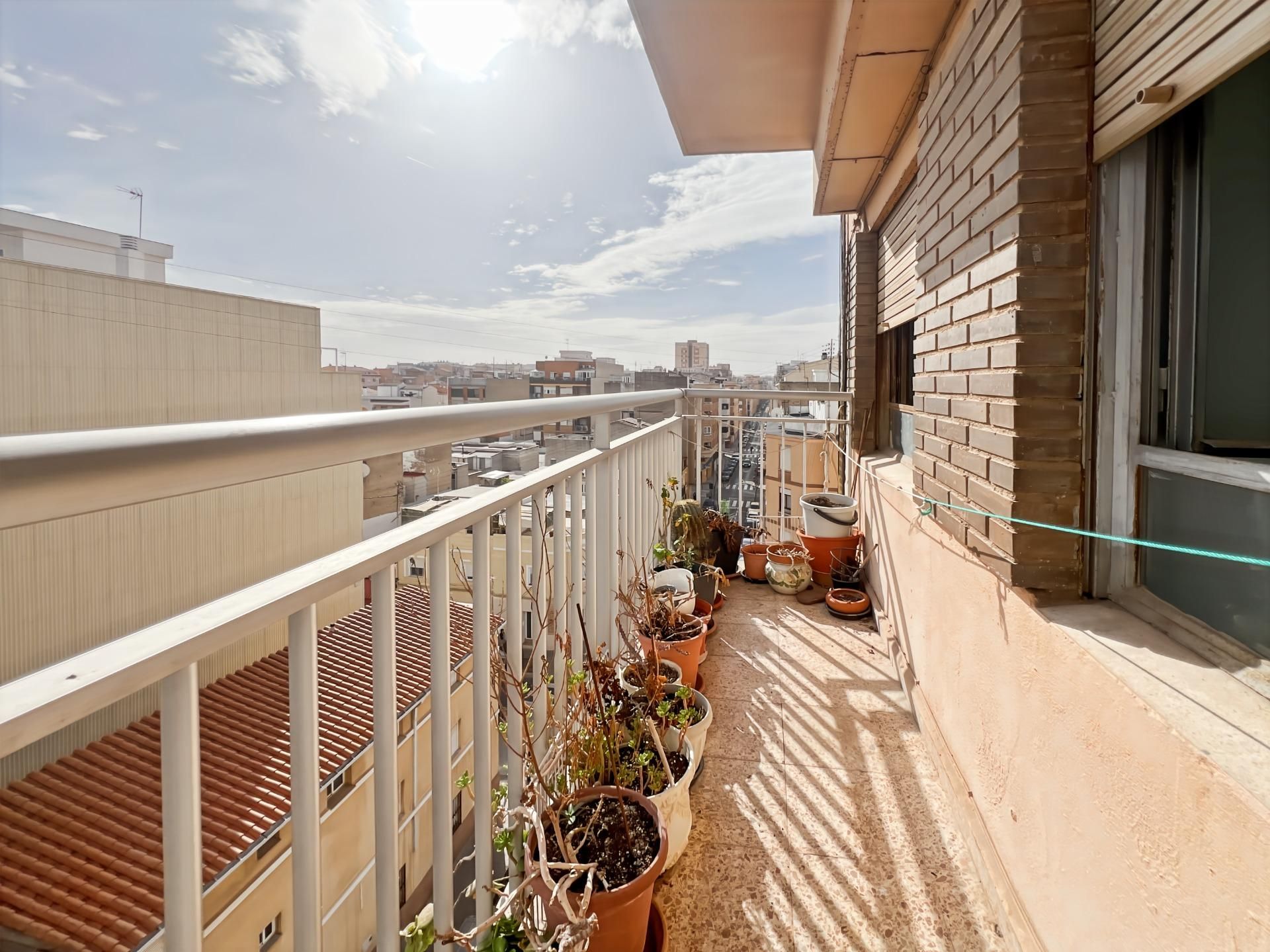 Wohnung zum verkauf in Ensanche - Parque del Oeste, Sur