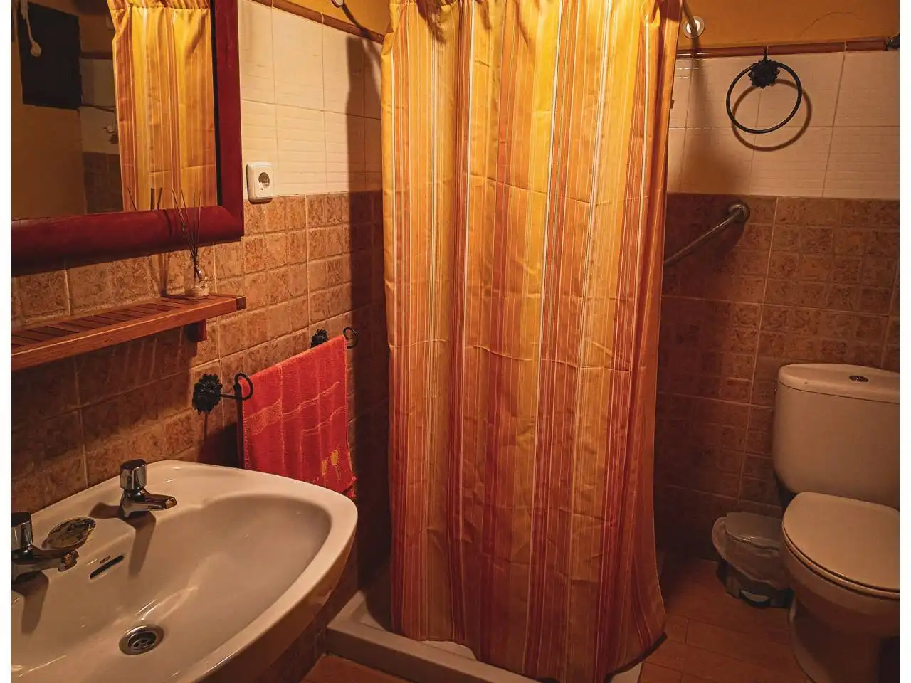 Bathroom of Houses for sale in Fortuna  with Air Conditioner, Heating and Terrace