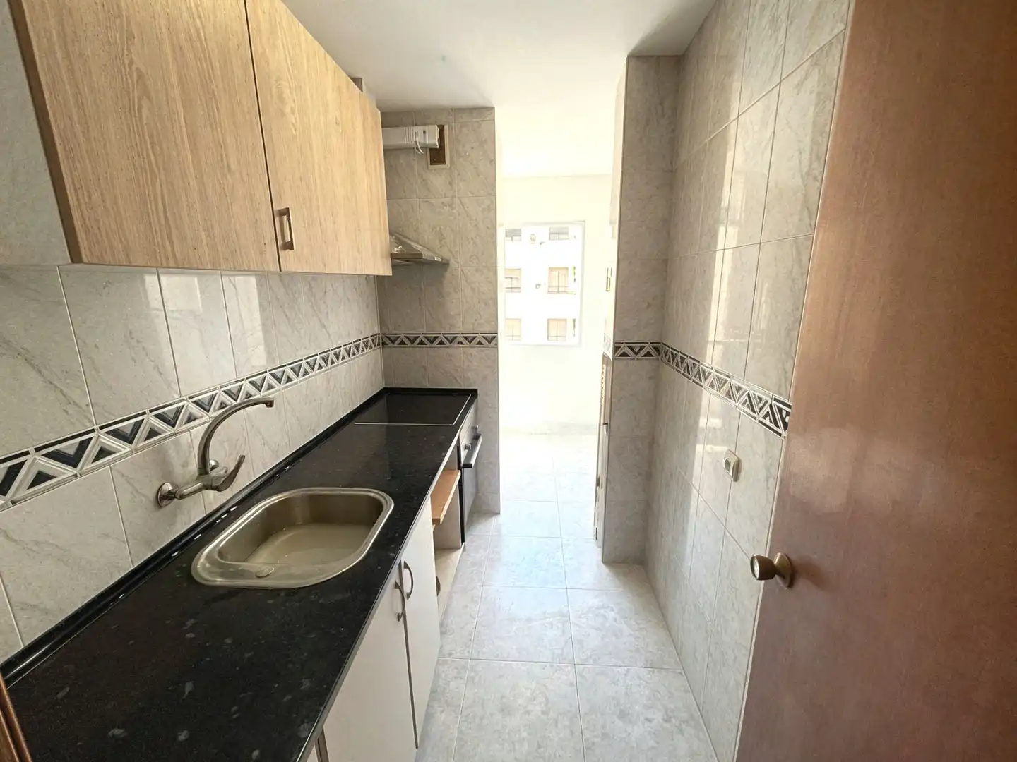 Cuina de Pis en venda en Guadalajara amb Calefacció i Terrassa