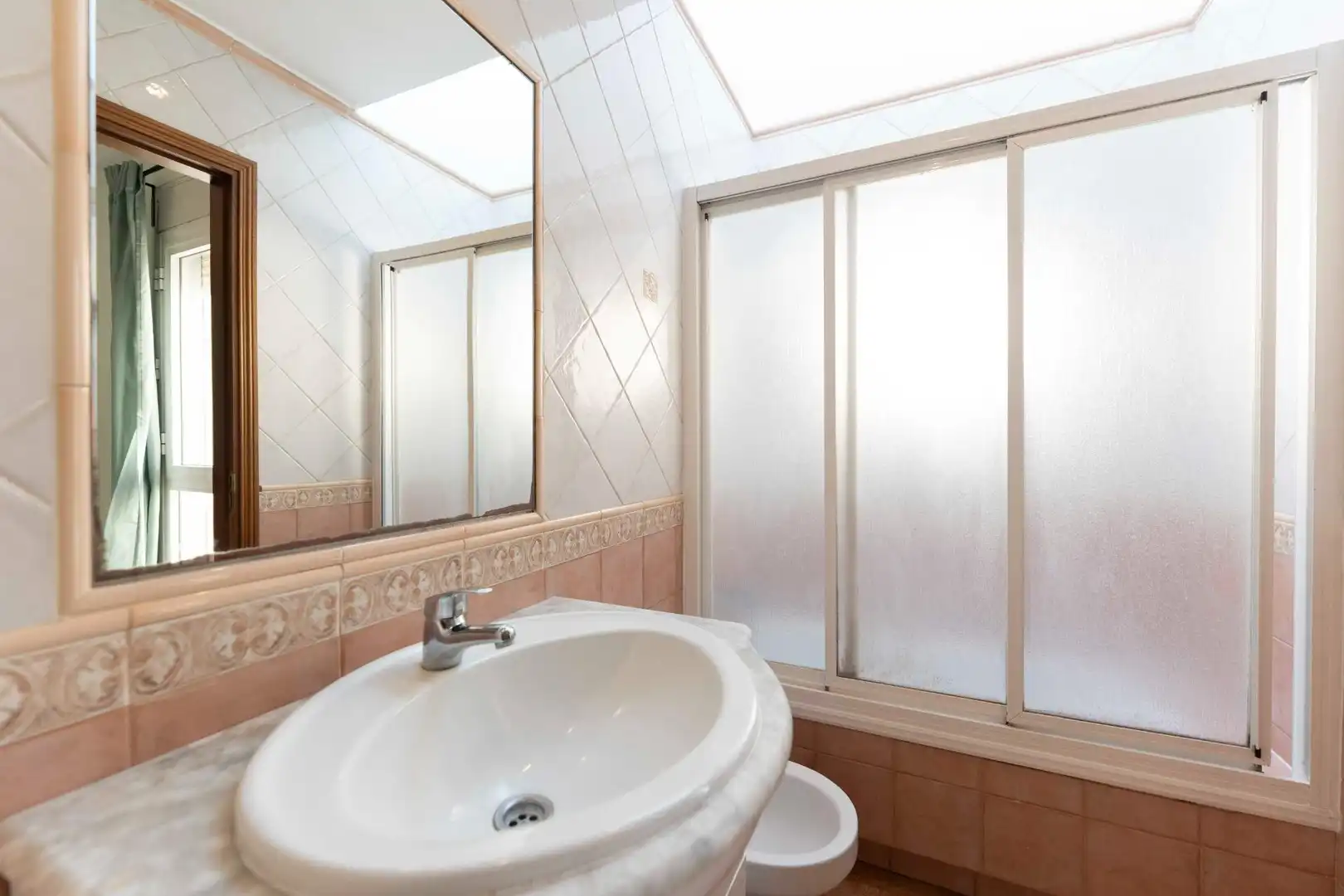Bathroom of Detached homes for sale in San Cristóbal de la Laguna  with Storage room, Balcony and Alarm