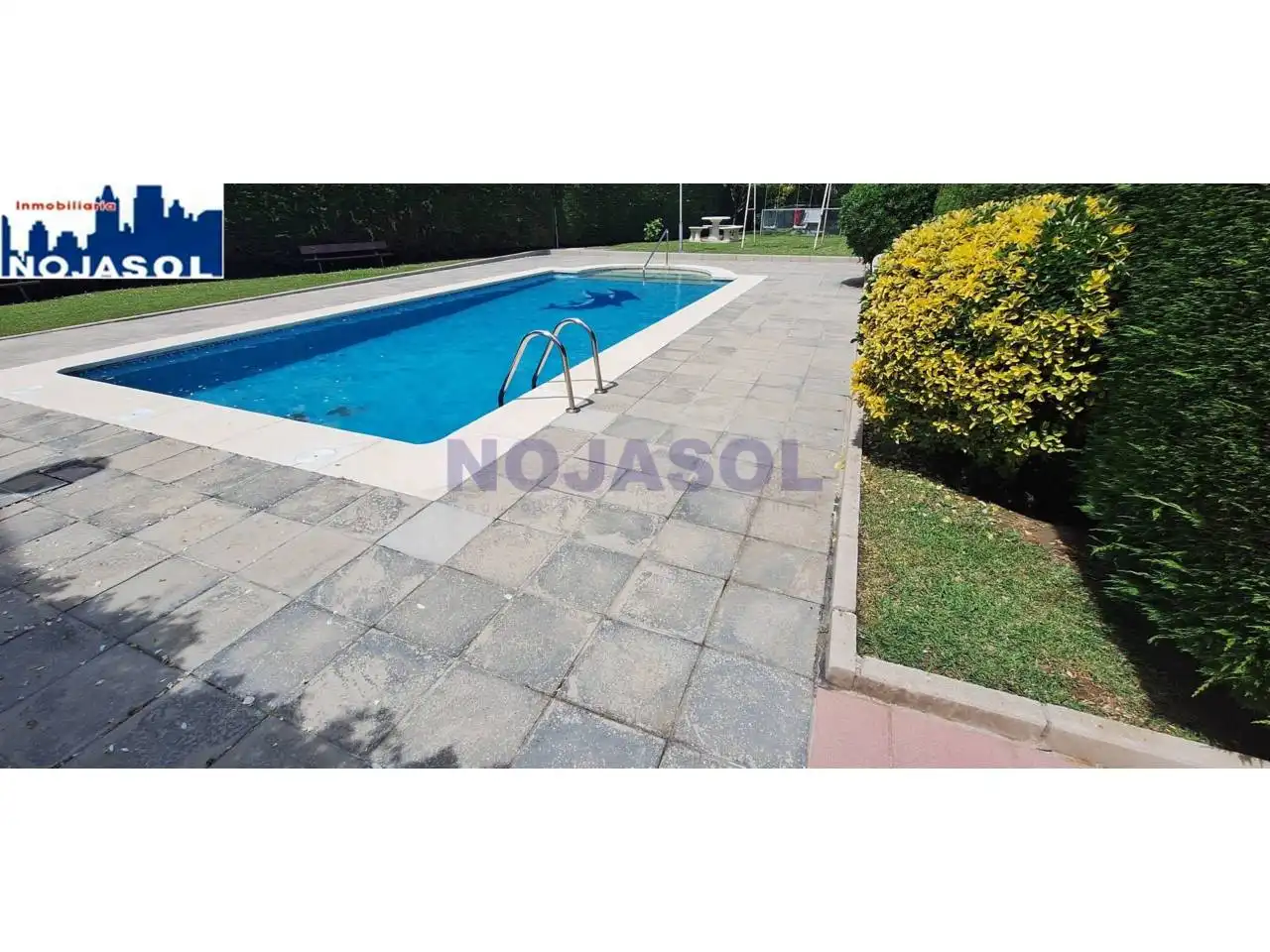 Schwimmbecken von Wohnung zur Miete in Noja mit Heizung, Terrasse und Möbliert