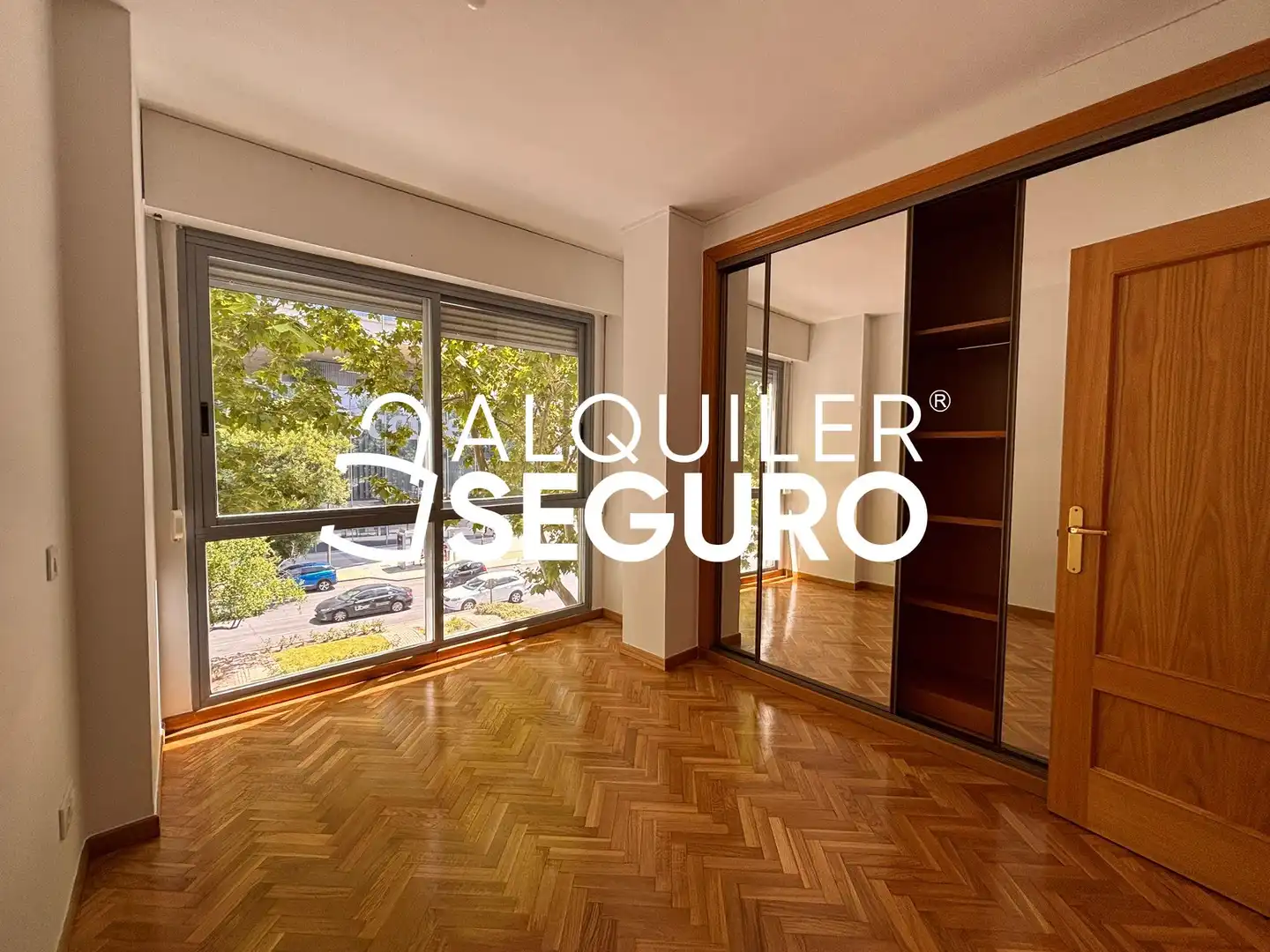 Habitación de Piso de alquiler en Madrid con Aire acondicionado y Calefacción