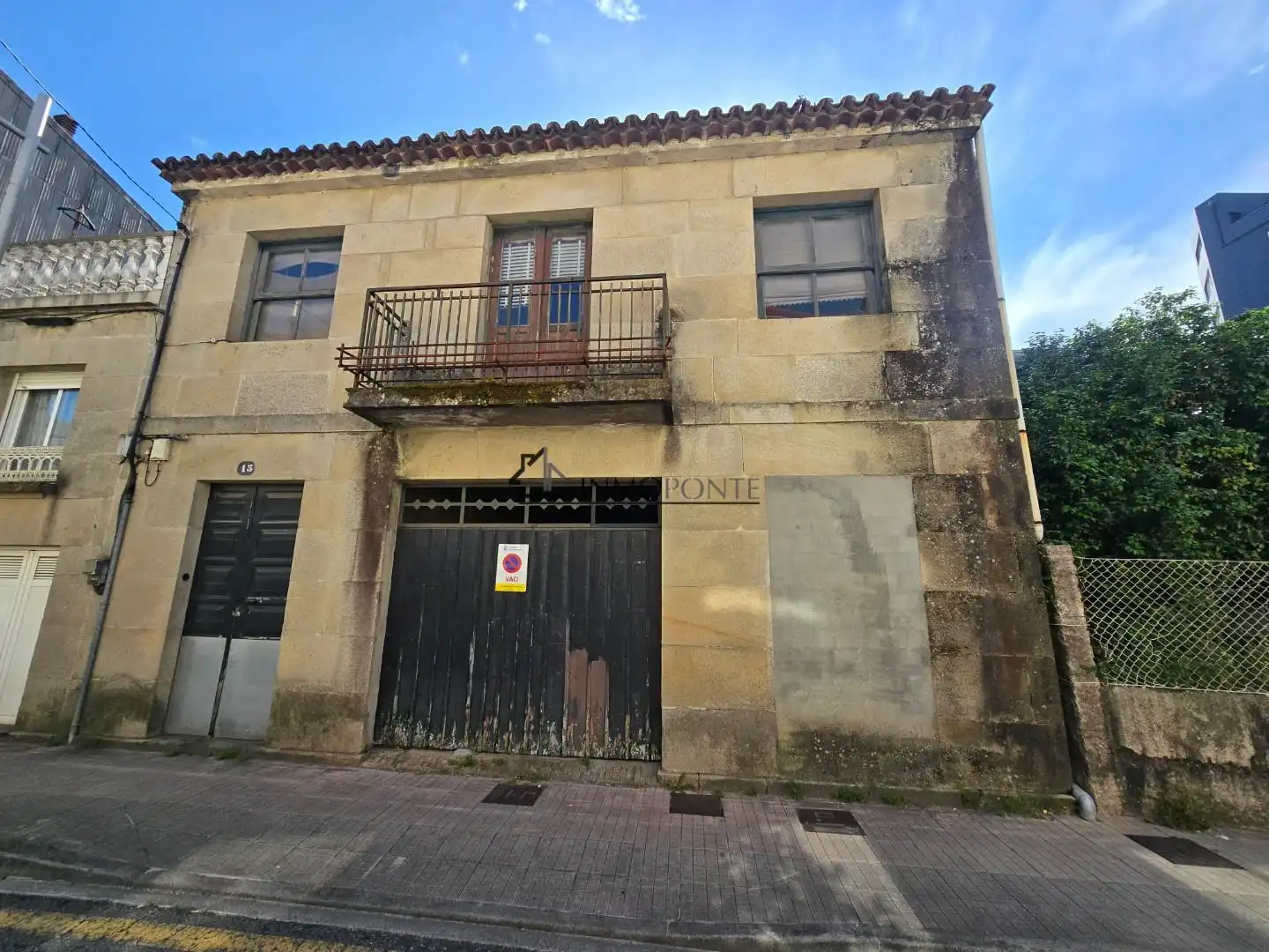 Vista exterior de Residencial en venta en Pontevedra Capital 