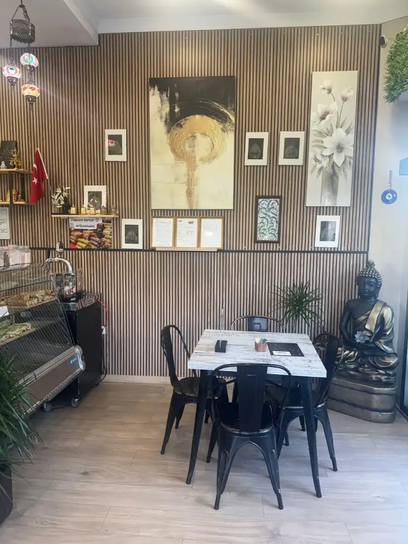 Local comercial en traspaso en Avenida Voltaire, imagen 4