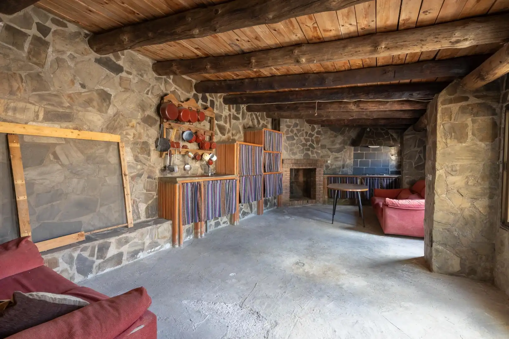 Country homes for sale in Polideportivo