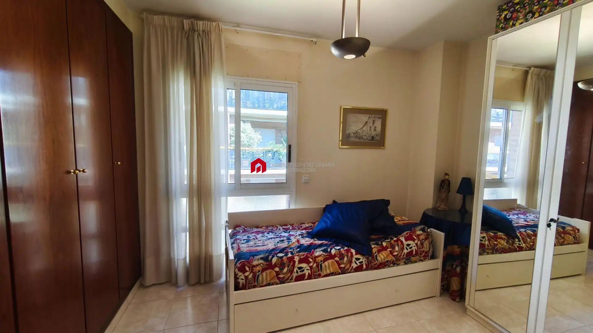 Habitación de Casa adosada en venta en Tortosa con Aire acondicionado, Calefacción y Jardín privado