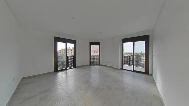 Piso en Venta en C/ La Mangrana en Torrellano