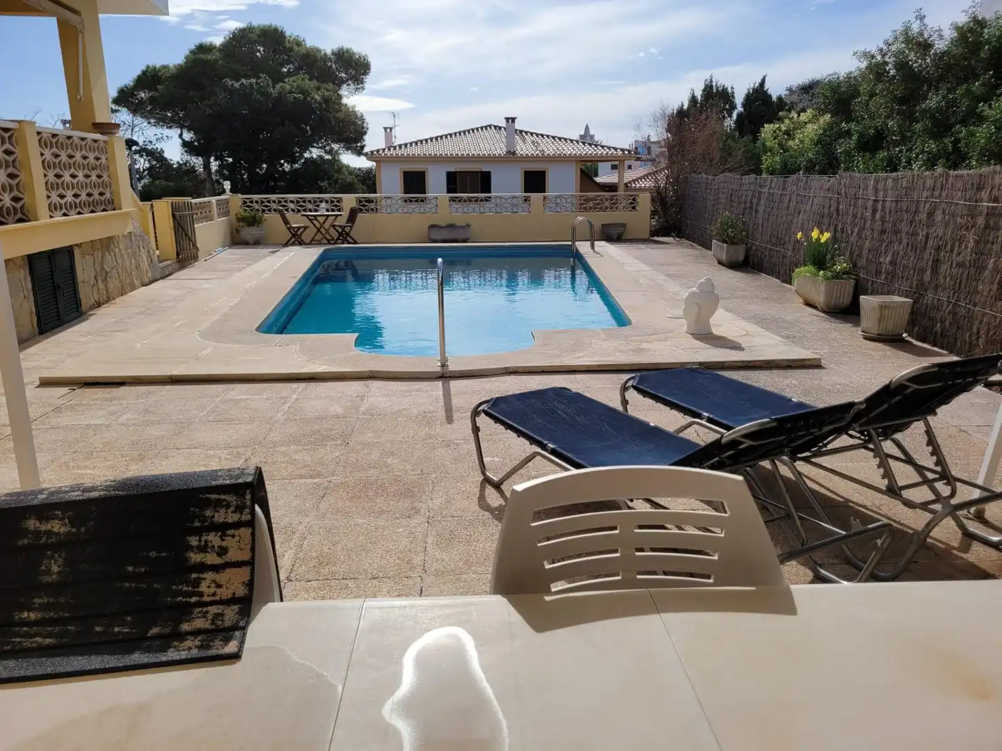 Piscina de Casa o xalet en venda en Es Castell amb Calefacció, Terrassa i Piscina
