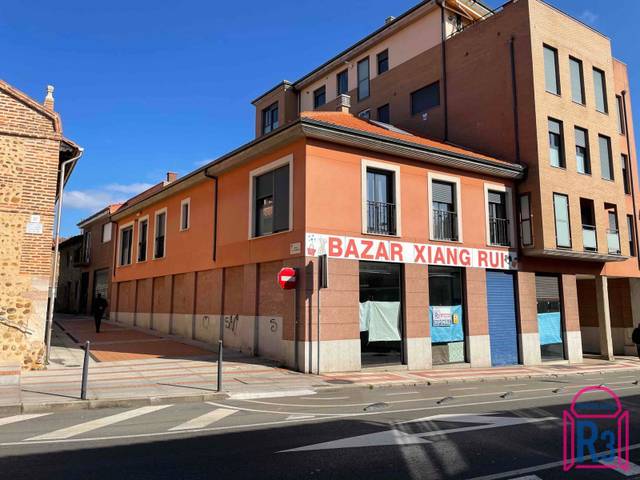 Local comercial en Alquiler en Párroco Pablo Díez en Trobajo del Camino