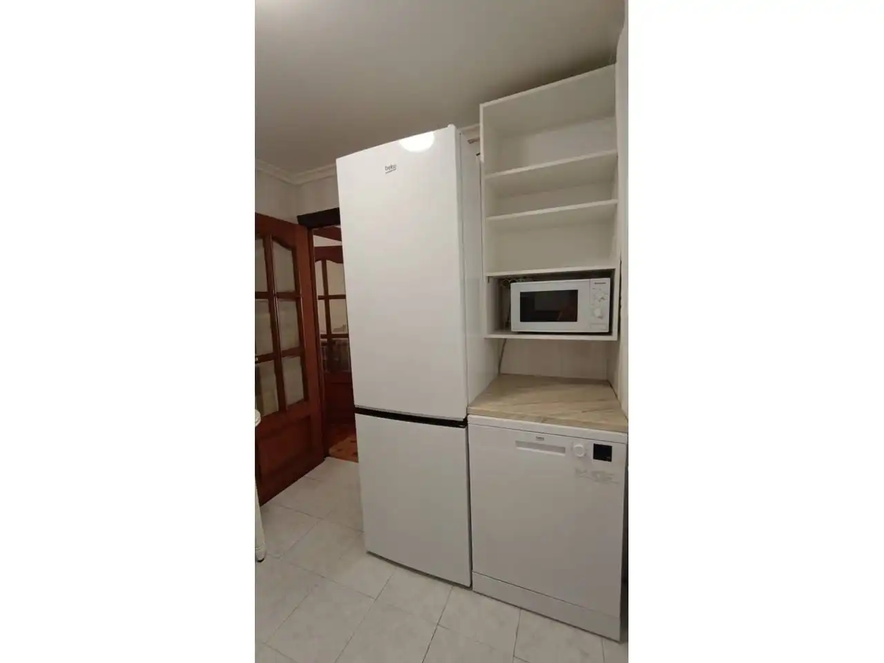 Kitchen of Flat for rent in Burgos  with Heating, Parquet flooring and Furnished