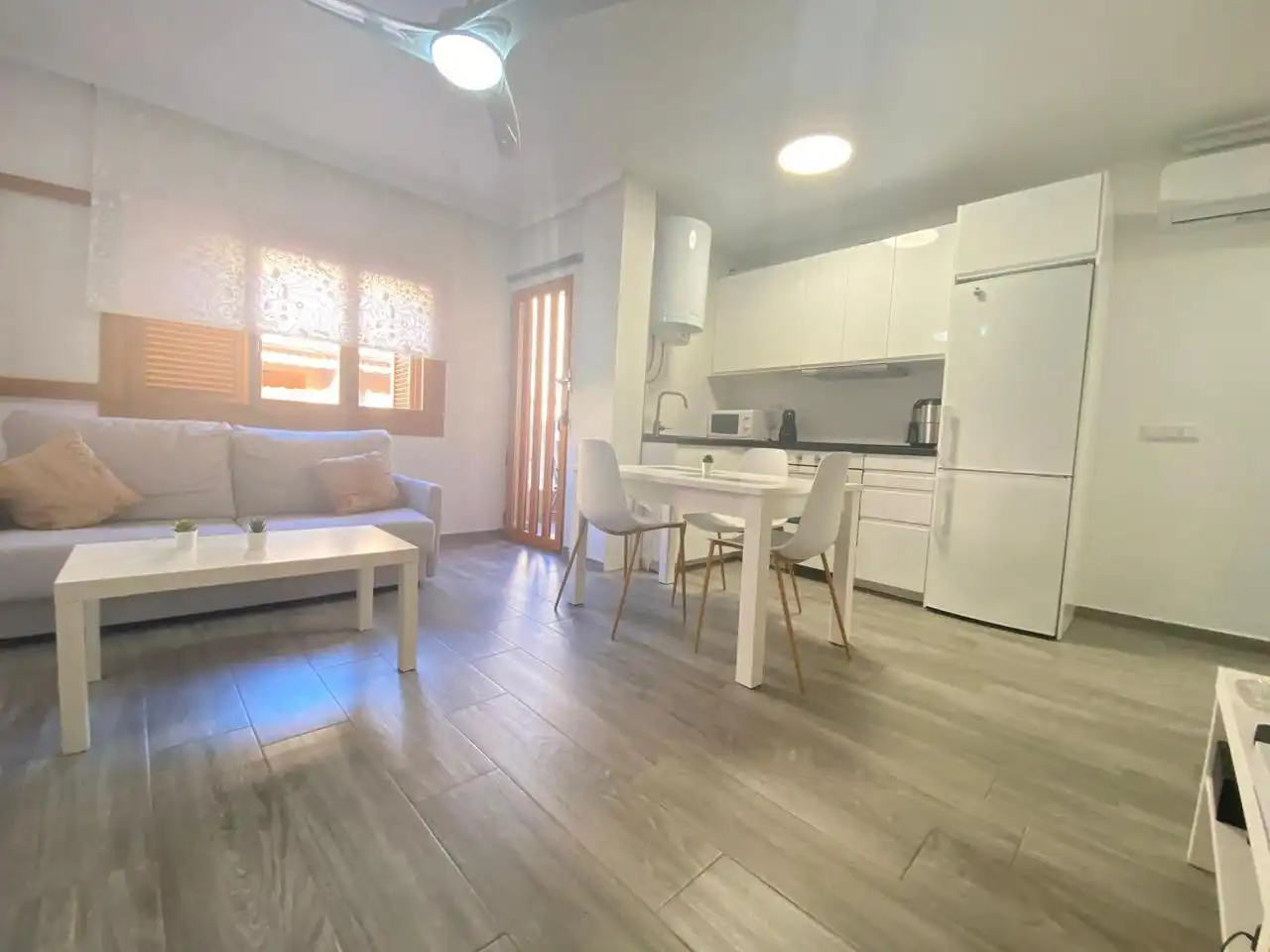 Exterior view of Flat for sale in San Pedro del Pinatar  with Air Conditioner, Terrace and Furnished
