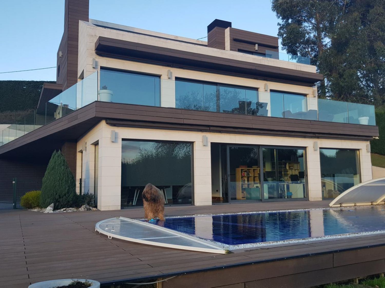 Exterior view of House or chalet for sale in Gijón   with Storage room