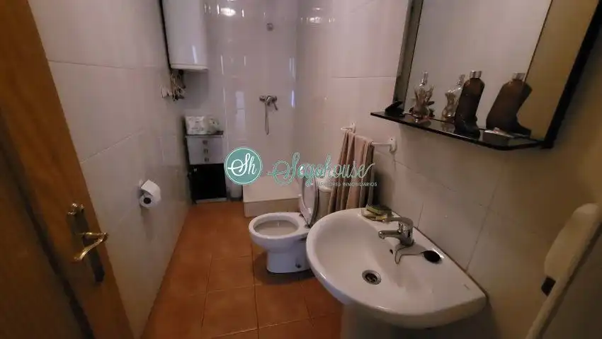 Bathroom of Industrial buildings for sale in Segovia