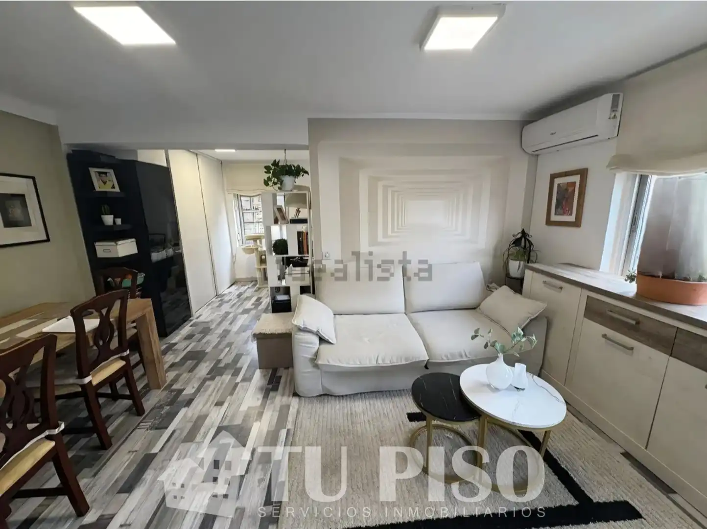 Sala d'estar de Pis en venda en Madrid amb Aire condicionat i Calefacció