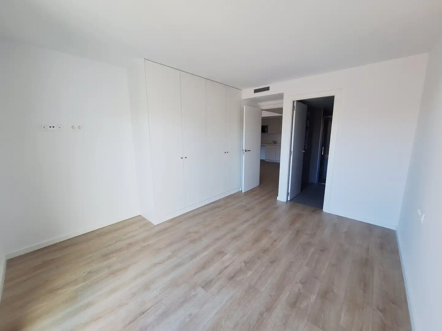 Dormitori de Pis en venda en Sant Feliu de Llobregat amb Aire condicionat, Calefacció i Parquet