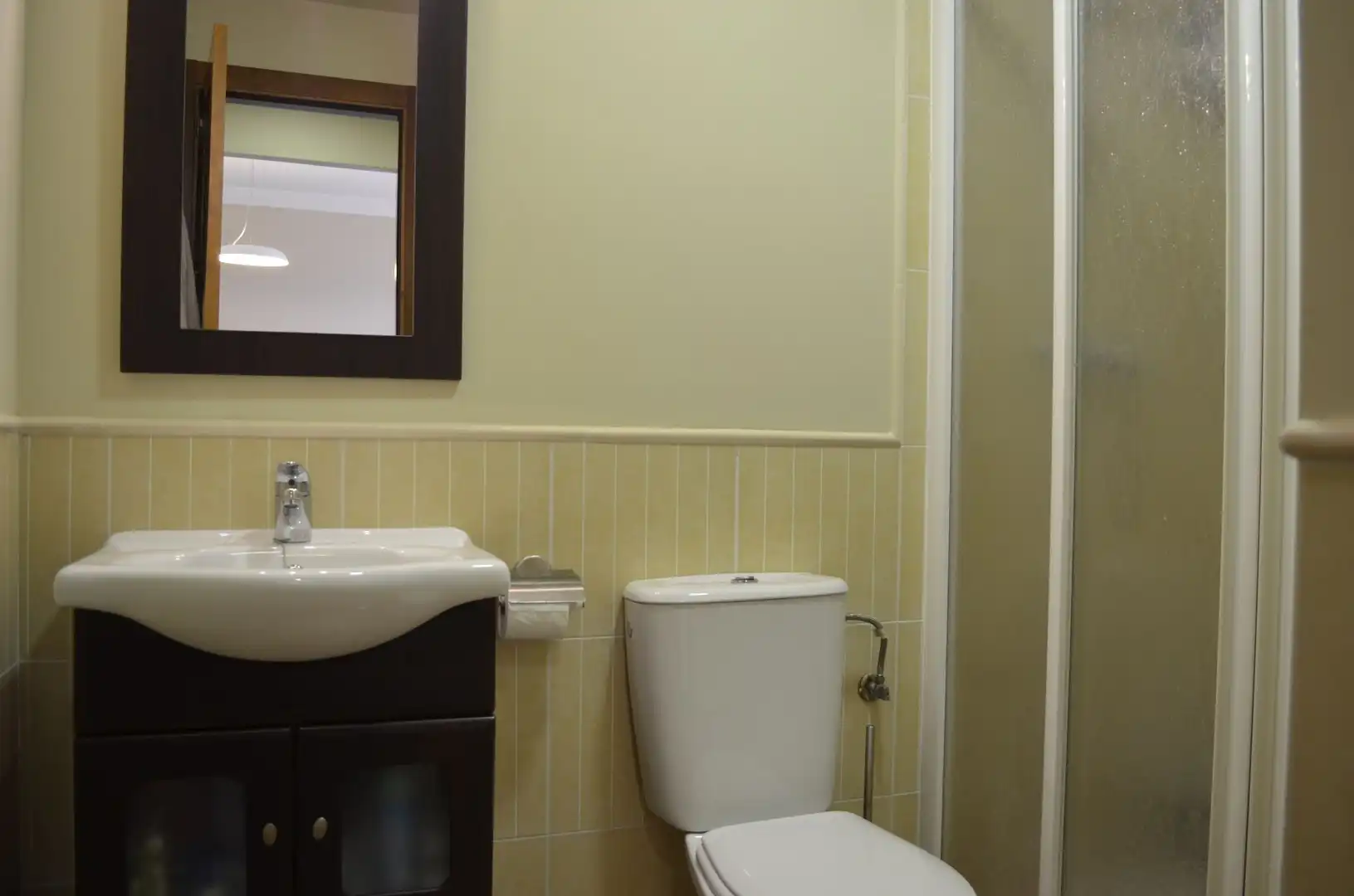 Badezimmer von Wohnungen zum Verkauf in Ayamonte mit Klimaanlage, Terrasse und Abstellraum