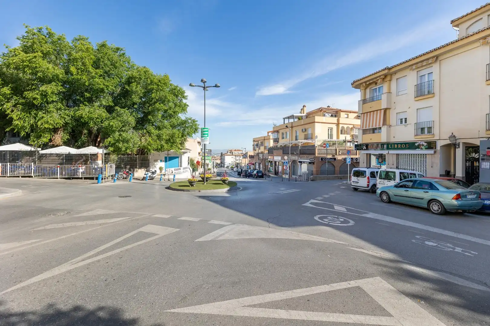 Local comercial en venda a Calle del Cerezo, imagen 2