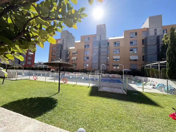 Piso de alquiler en Calle de Toques, Las Tablas