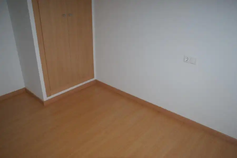 Schlafzimmer von Wohnung zum Verkauf in Aldaia mit Abstellraum