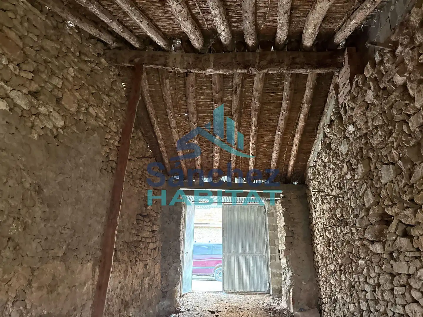 Nave industrial en venta en Aras de los Olmos