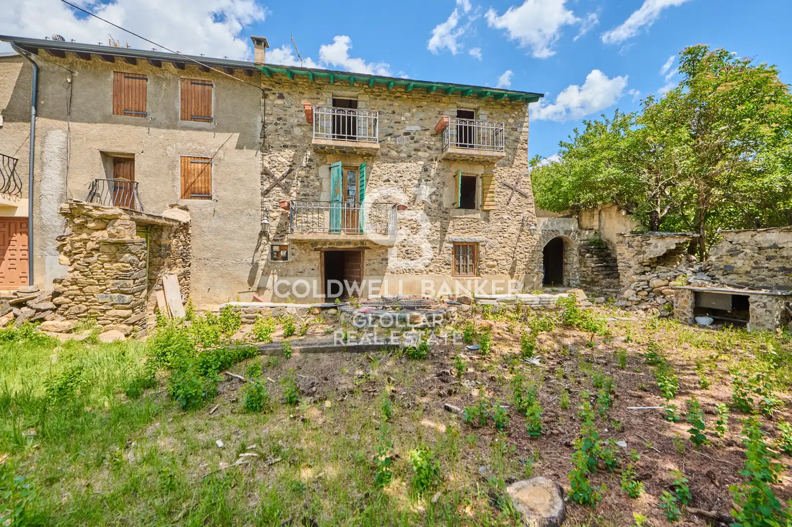 Vista exterior de Finca rústica en venta en Estavar con Jardín privado, Terraza y Balcón