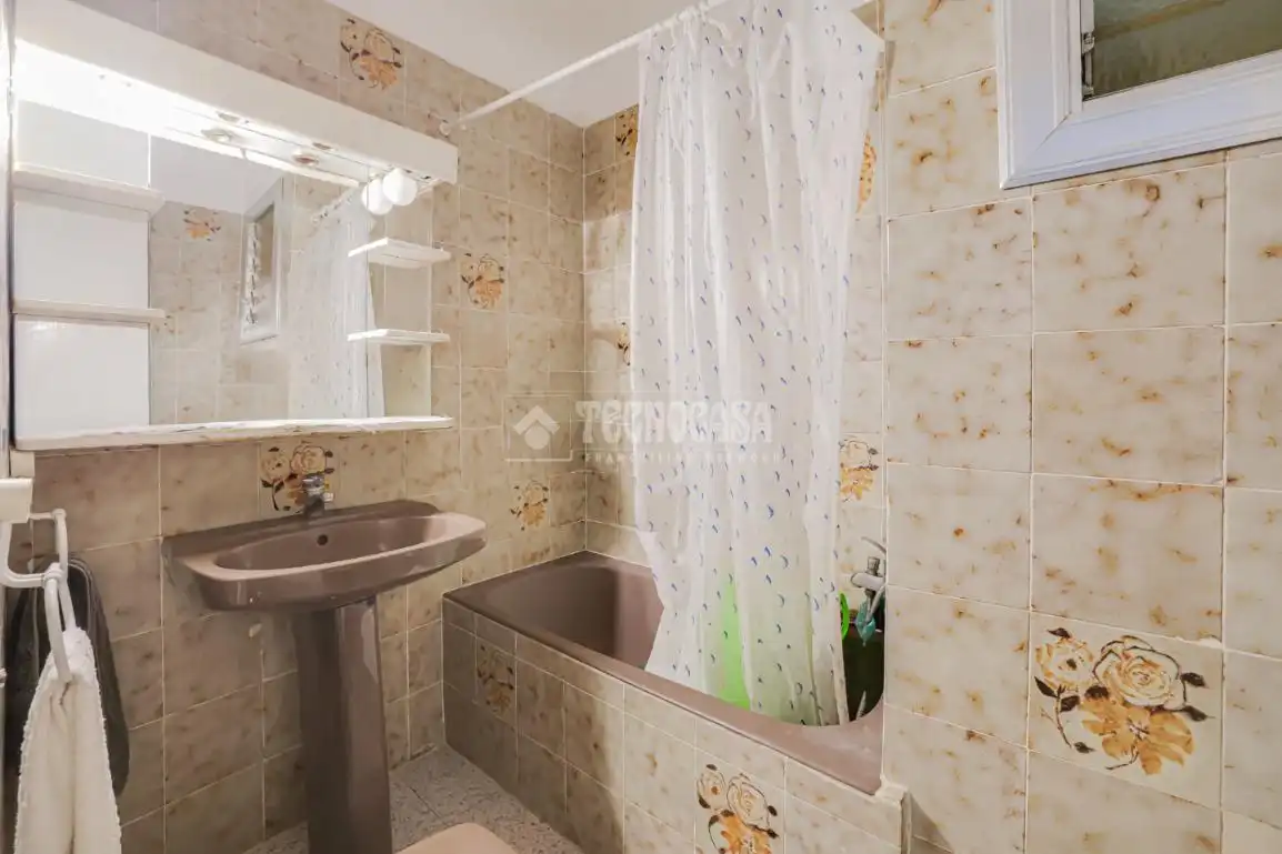 Baño de Piso en venta en Santa Coloma de Gramenet