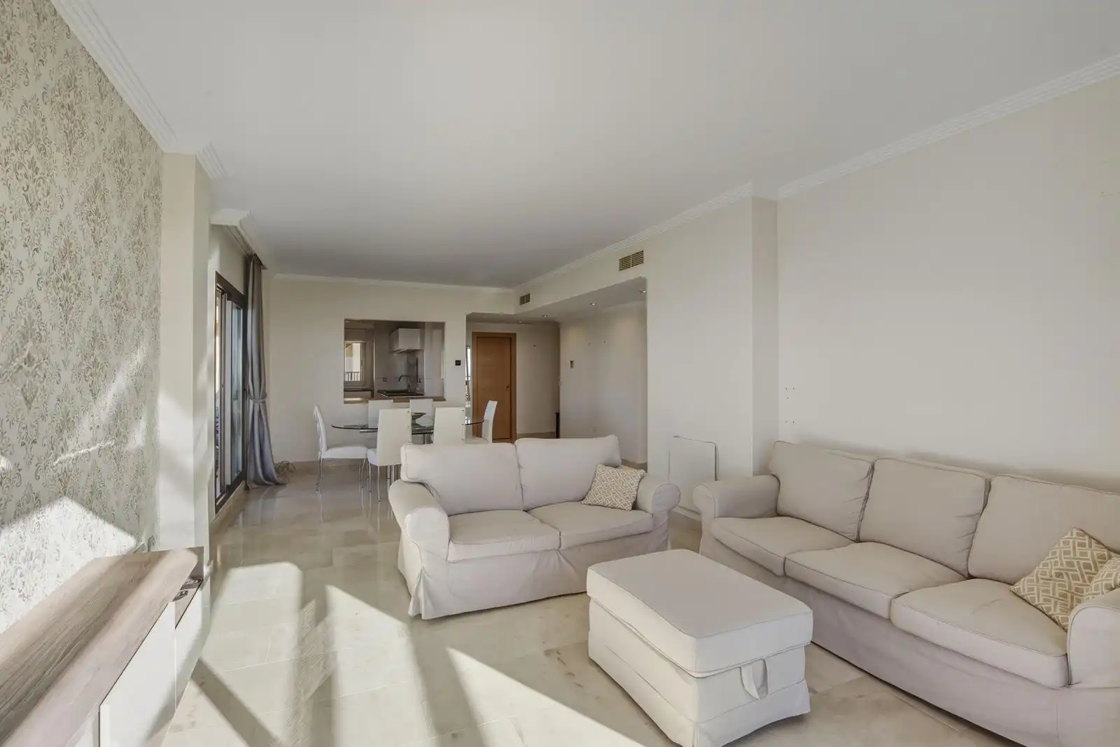 Ático con piscina en venta en El Paraíso, imagen 8