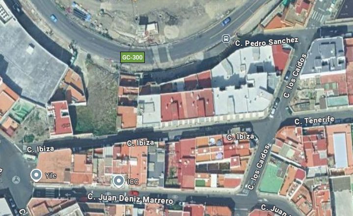 Vista exterior de Local en venta en Arucas