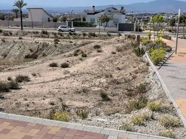 Terreno residenziale in vendita a Calle Poeta José Martínez Monroy 42