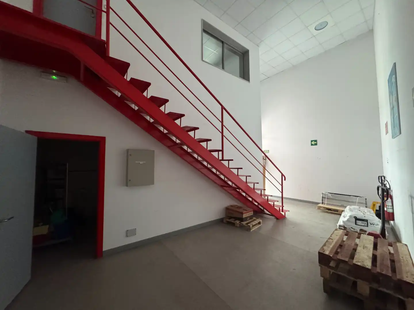 Industriegebäude zur Miete in San Cibrao das Viñas, imagen 17