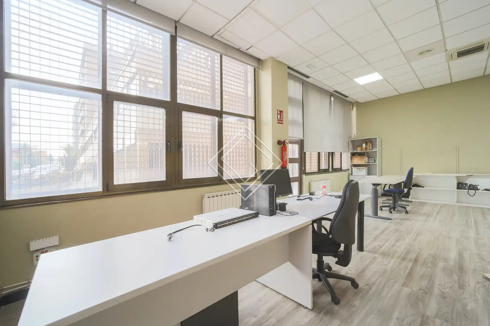 Büro zum Verkauf in Madrid mit Klimaanlage und Heizung
