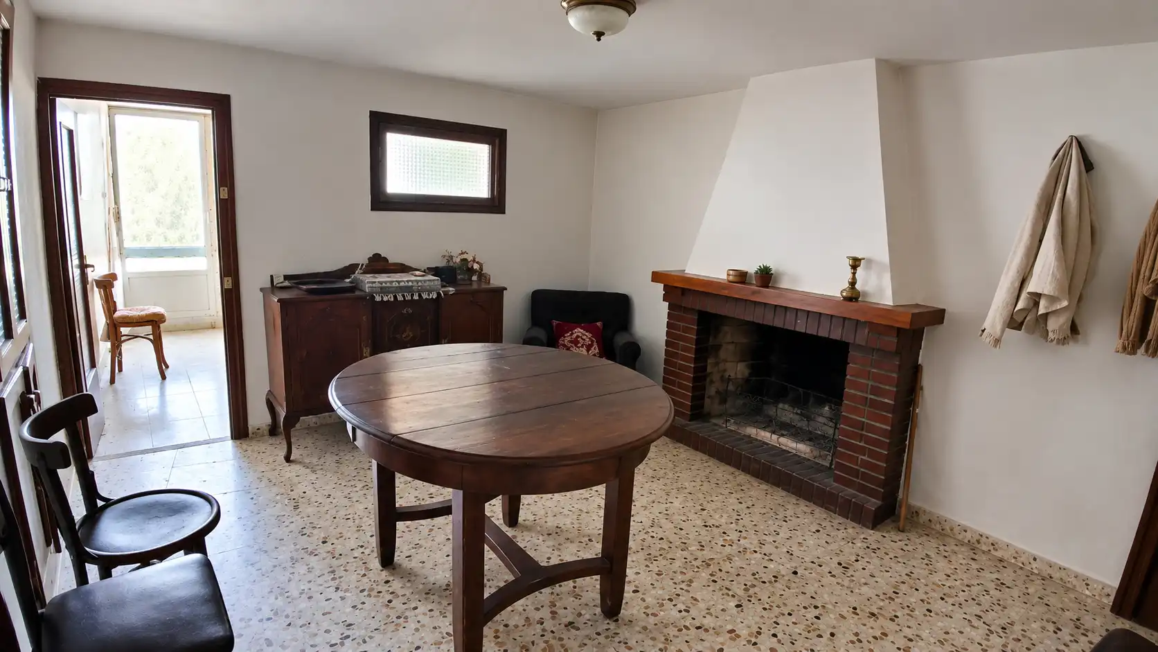 Menjador de Casa adosada en venda en Torre del Compte, Teruel
