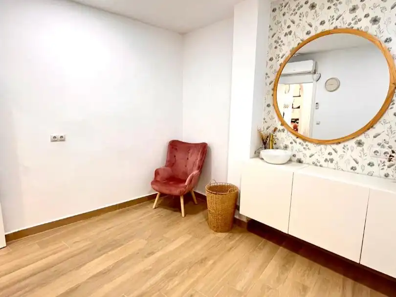 Schlafzimmer von Wohnung zum Verkauf in Torrent mit Klimaanlage