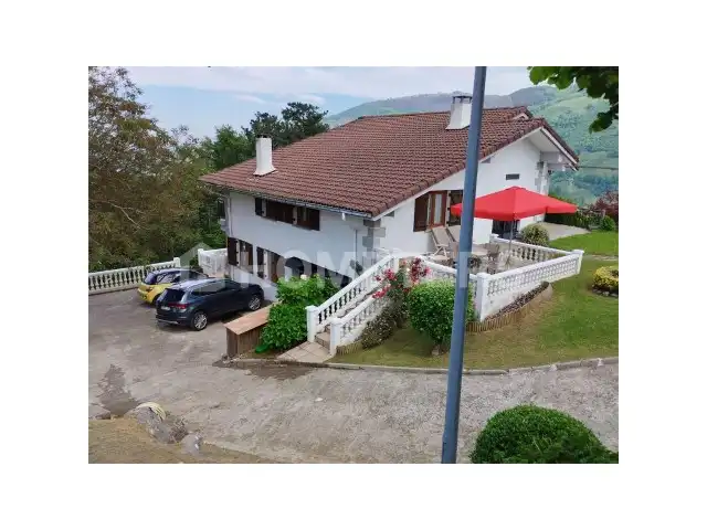 Vista exterior de Casa o chalet en venta en Bidania-Goiatz con Amueblado y Balcón