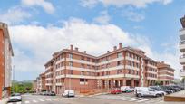 Vista exterior de Pis en venda en Gijón  amb Calefacció i Traster