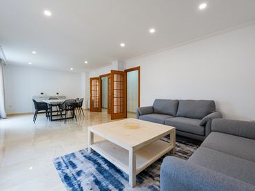 Appartement avec balcon à vendre à Carrer de la Llanterna