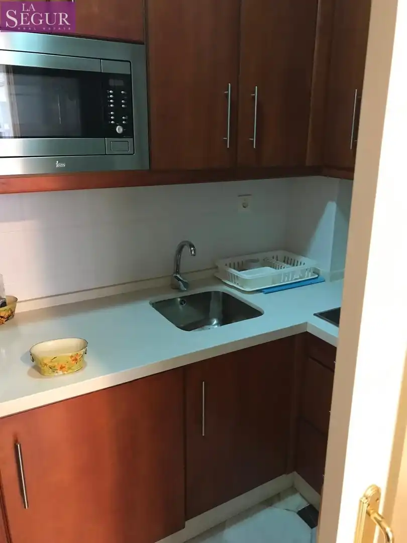Cuina de Apartament en venda en Cádiz