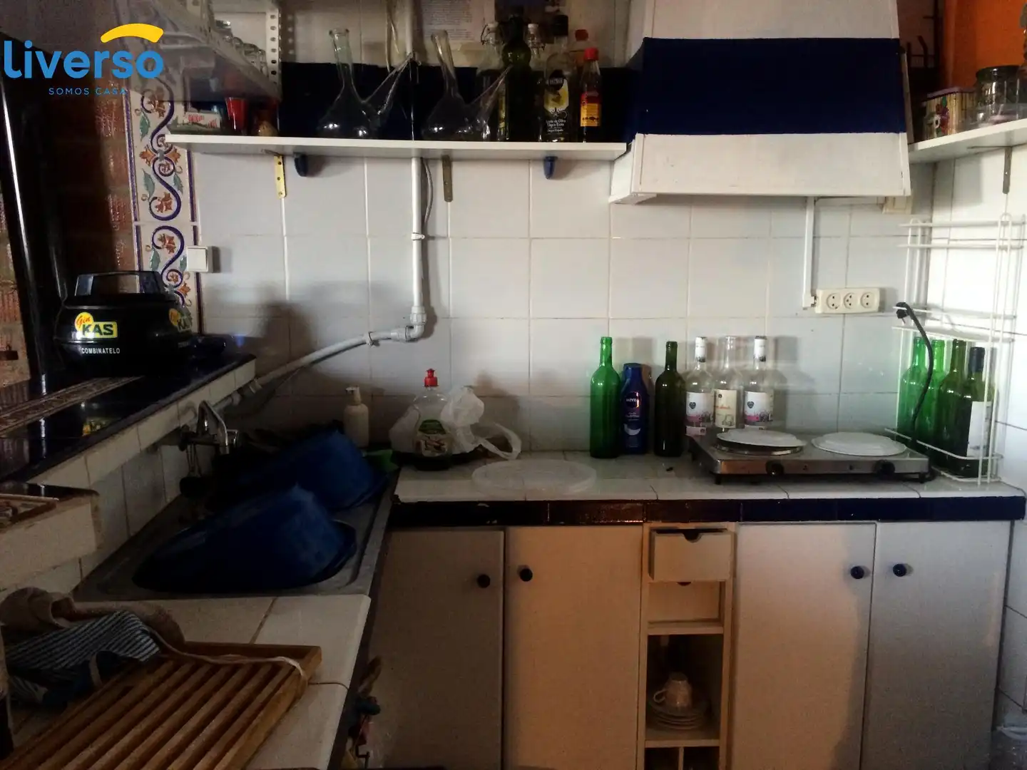 Cuina de Local en venda en Fuentespina amb Moblat