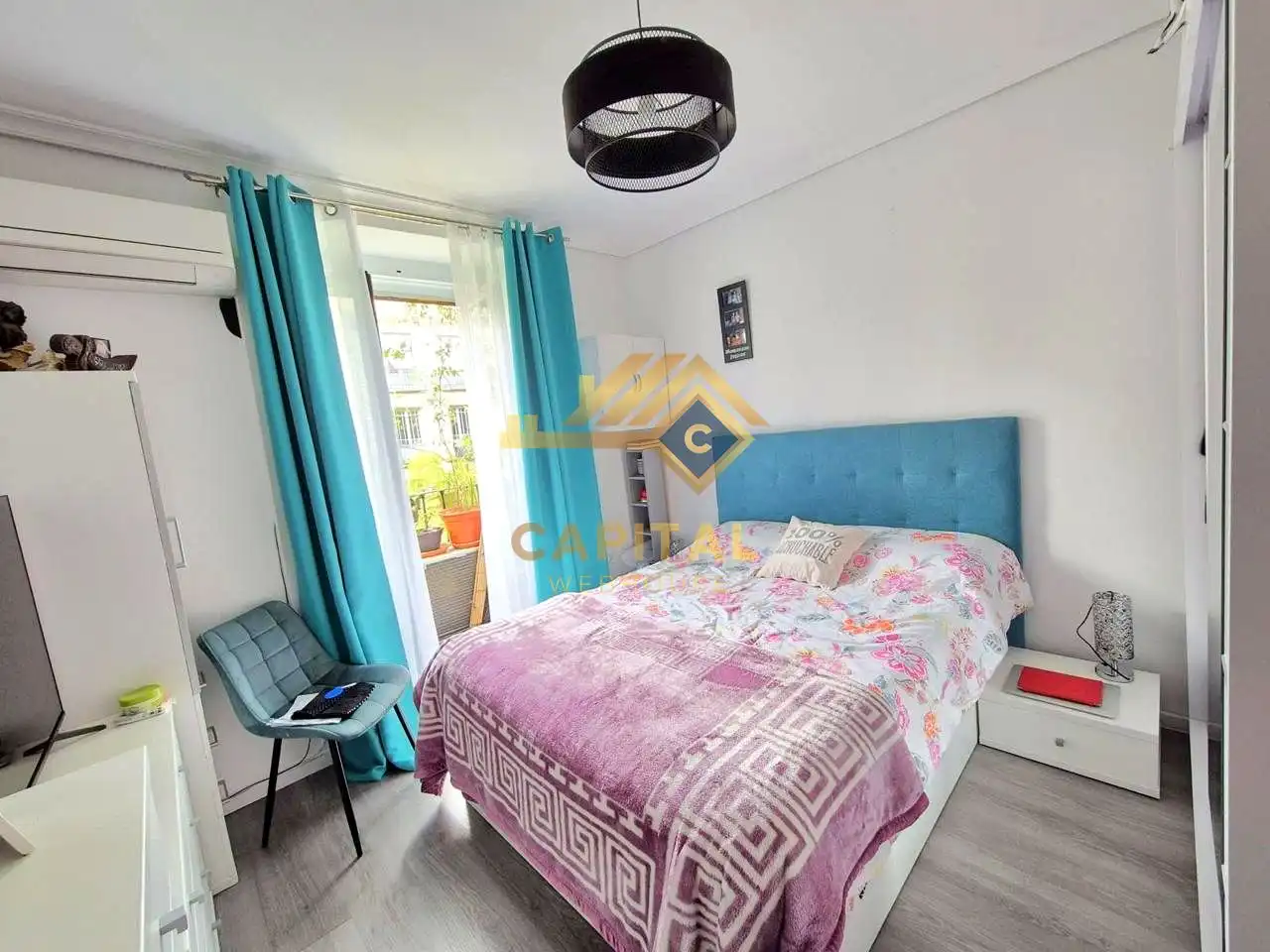 Bedroom of Flat for sale in Madrid  with Air Conditioner, Heating and Balcony
